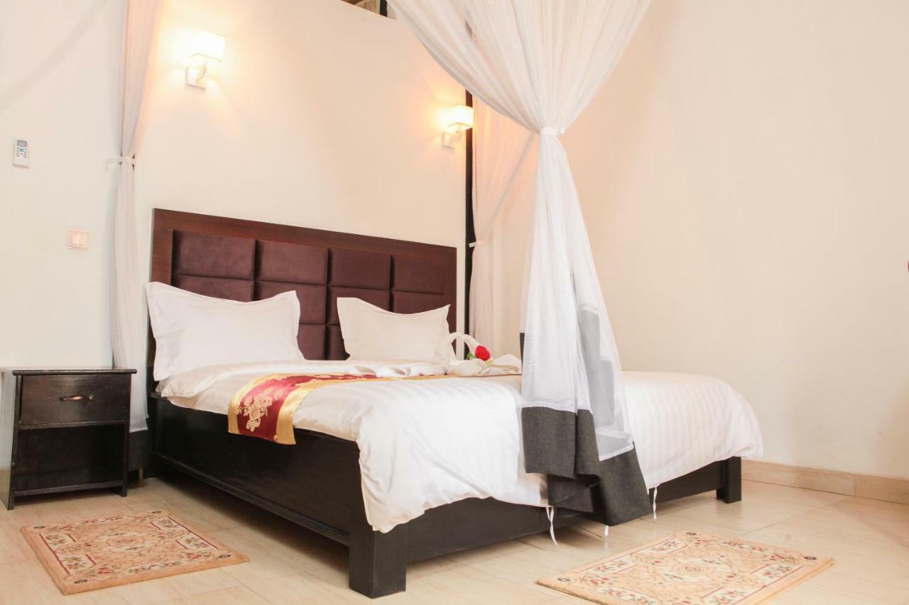 Hotel Kangaroo Bujumbura Exteriör bild