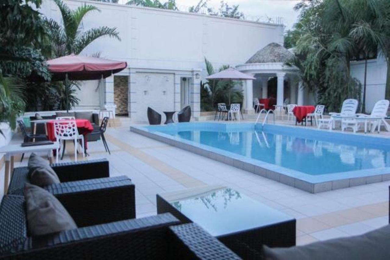Hotel Kangaroo Bujumbura Exteriör bild